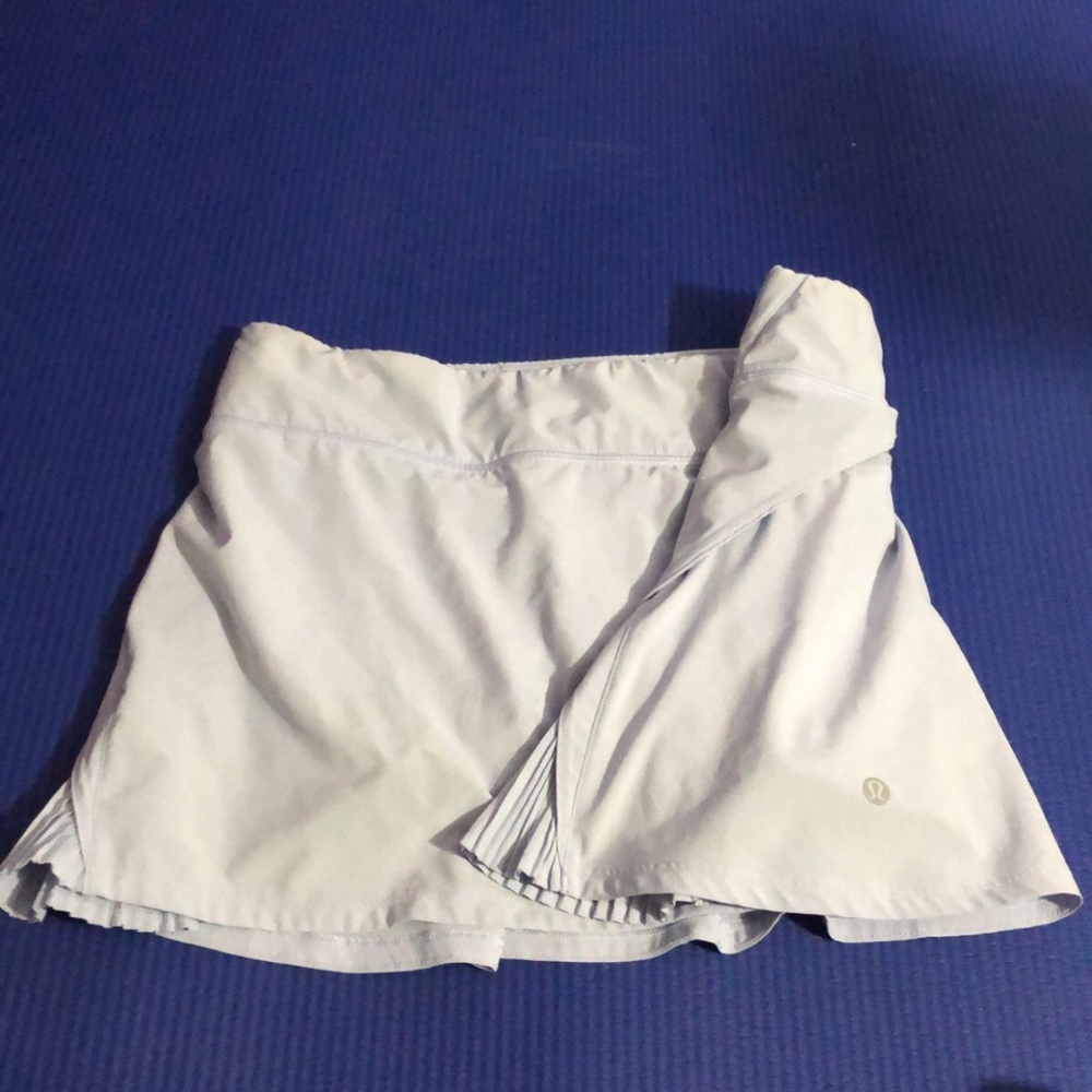 lululemon play off the pleats “cool breeze”